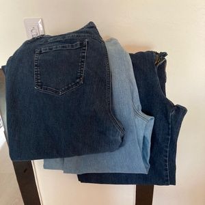 COPY - 3 pair Gloria Vanderbilt Amanda Jeans 18w GREAT CONDITION